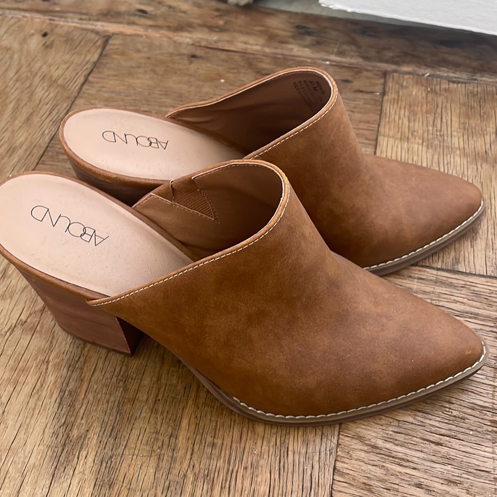 Brown clogs
